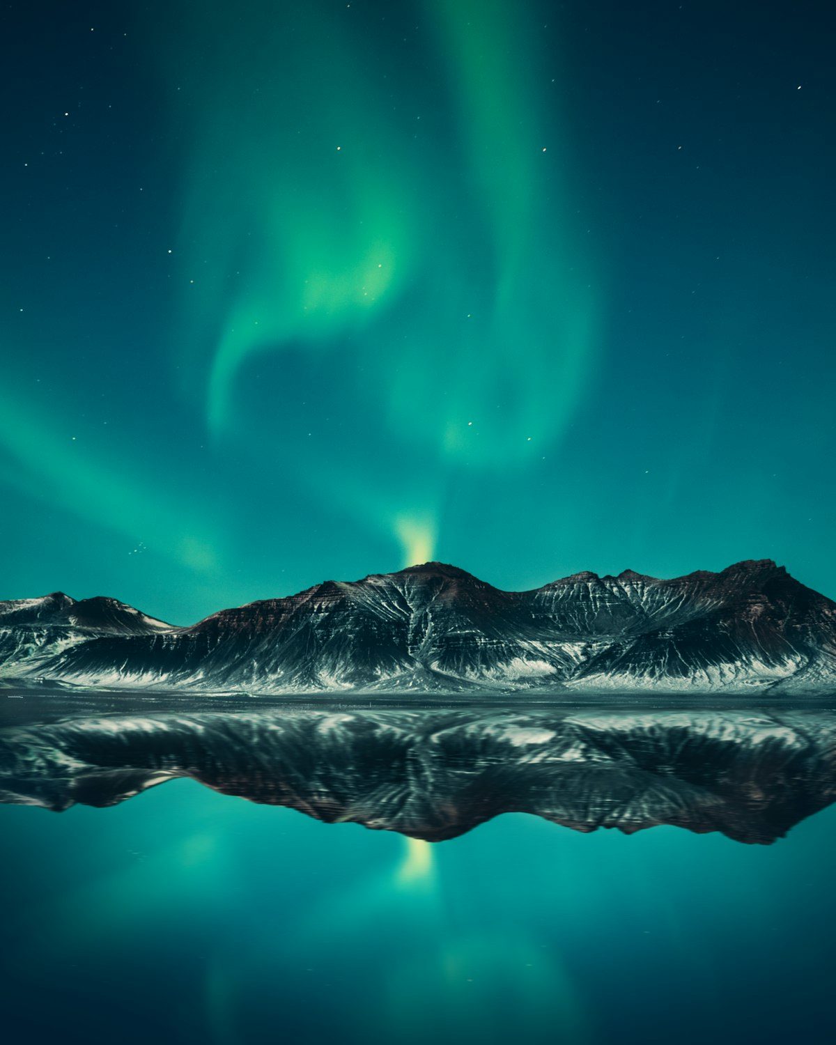 Iceland aurora photo